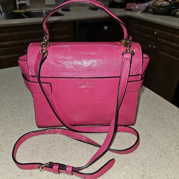 HENRI BENDEL Pink Handbag, Pink Snake Skin Purse, Some Peeling, See Pics - Picture 8 of 9